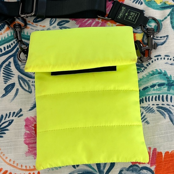 “P.E. Nation” Neon Puffer Cross Body Bag - Picture 2 of 4